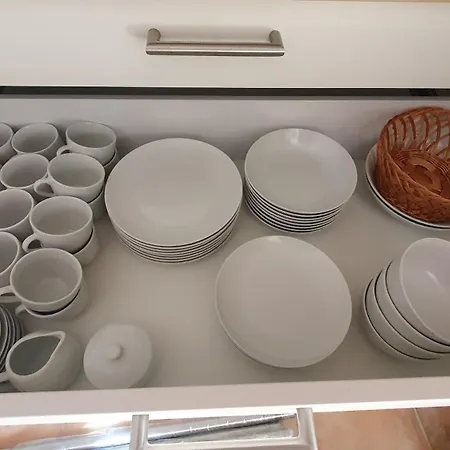 Ferienwohnung, Fruehstueck Gegenueber,parkplatz Kostenlos Zentrale Ruhige Lage Im Innenhof Apartamento