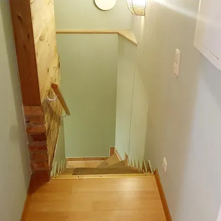 Ferienwohnung, Fruehstueck Gegenueber,Parkplatz Kostenlos Zentrale Ruhige Lage Im Innenhof