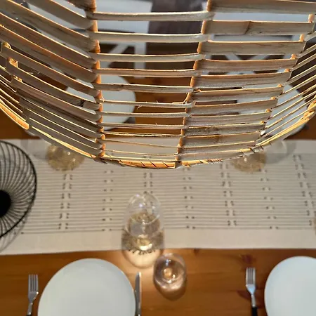 Ferienwohnung, Fruehstueck Gegenueber,Parkplatz Kostenlos Zentrale Ruhige Lage Im Innenhof Bad Muskau