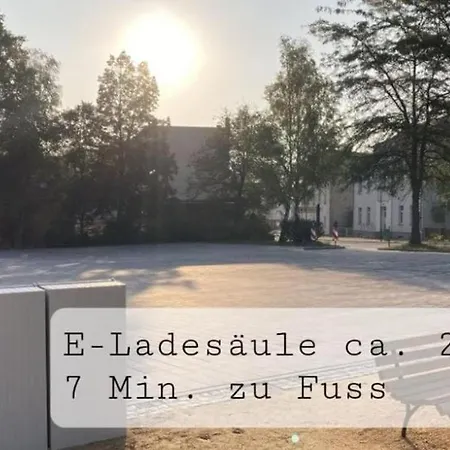 Ferienwohnung, Fruehstueck Gegenueber,Parkplatz Kostenlos Zentrale Ruhige Lage Im Innenhof Apartmán *